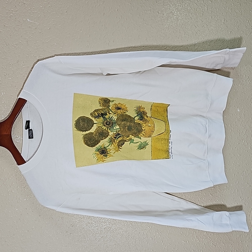 The National Gallery Vincent Van Gogh Sweater.